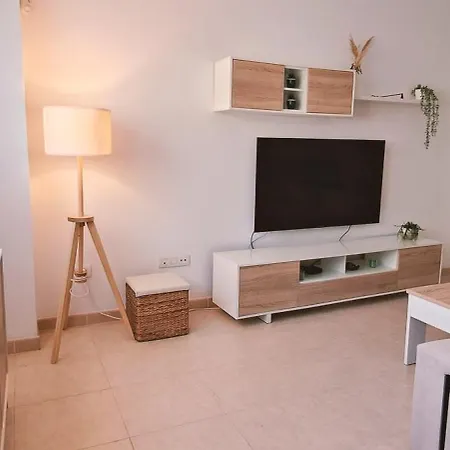Lo Piset Del Delta: Con Piscina 4 Apartment